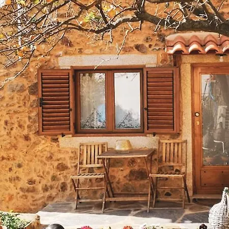 Casa Vinte & Cinco Alojamento Local - Castelo Penha Garcia